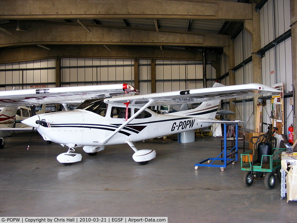 G-POPW, 1998 Cessna 182S Skylane C/N 18280204, Privately owned