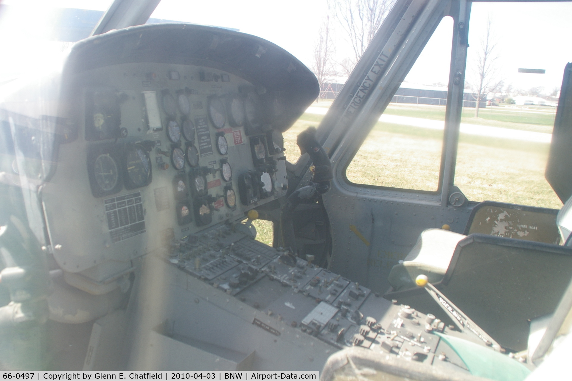 66-0497, 1966 Bell UH-1M Iroquois C/N 1479, Instrument panel still pretty much intact