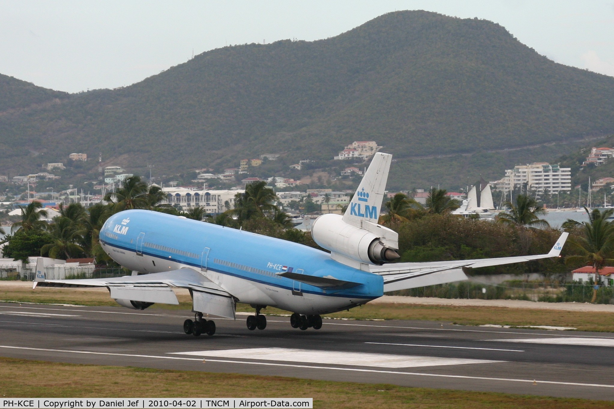 PH-KCE, 1994 McDonnell Douglas MD-11 C/N 48559, KLM PH-KCE touching down at TNCM runway 10