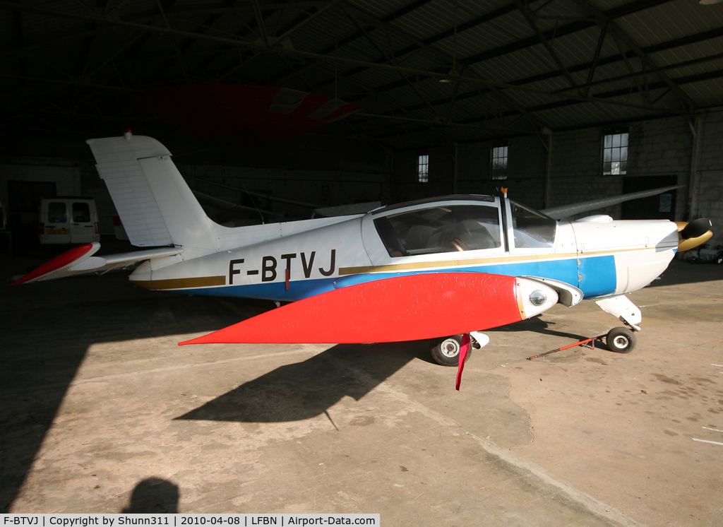 F-BTVJ, Socata MS-893E Rallye 180GT C/N 12127, Hangared...