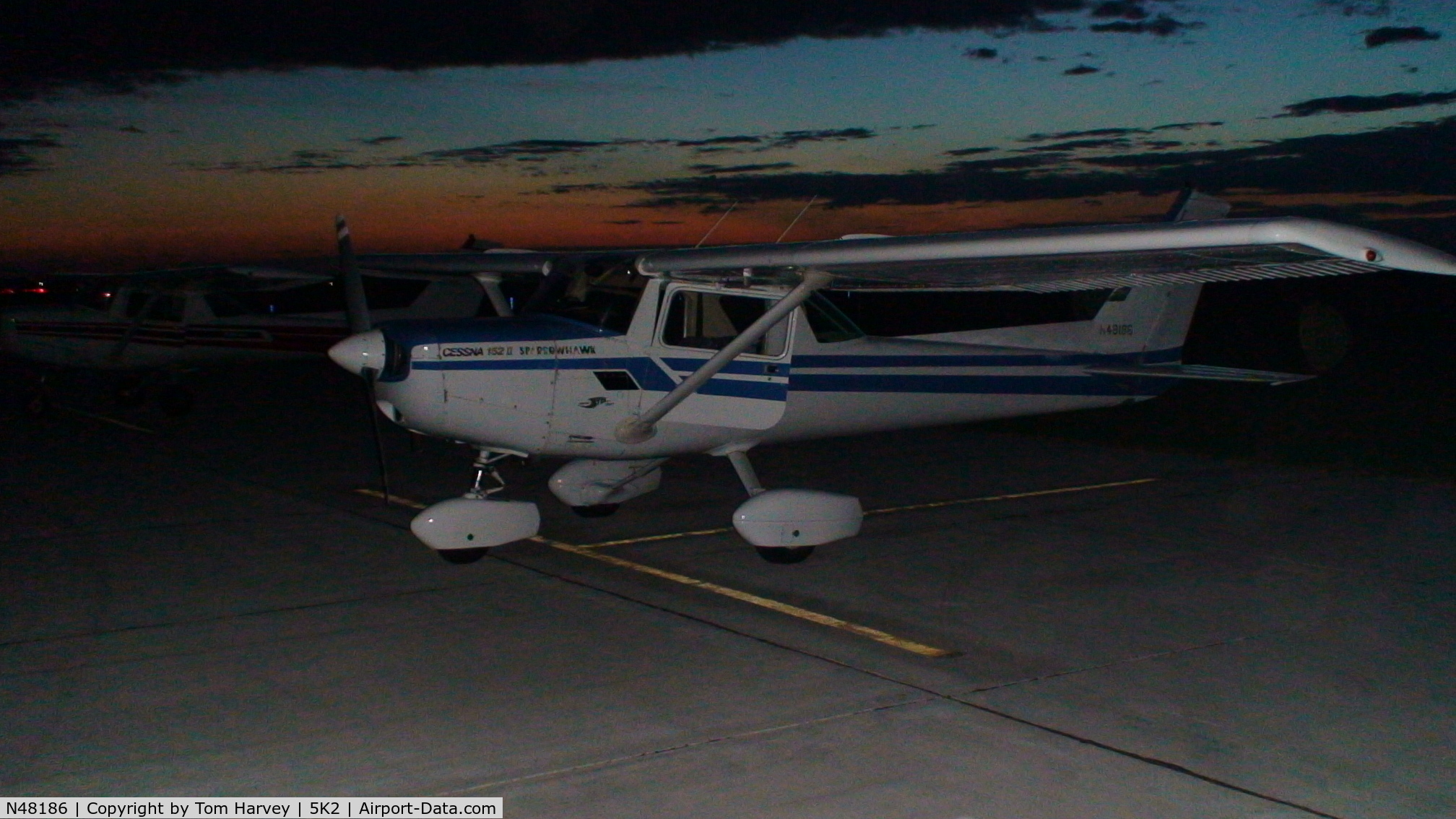 N48186, 1979 Cessna 152 C/N 15283298, Taken at 4:30a at Tribune, KS