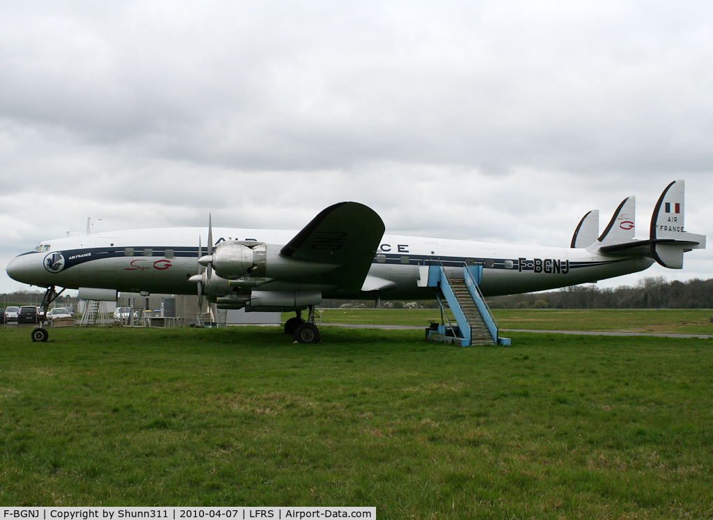 F-BGNJ, 1953 Lockheed L-1049G Super Constellation C/N 4519, Preserved near Meteo France area...