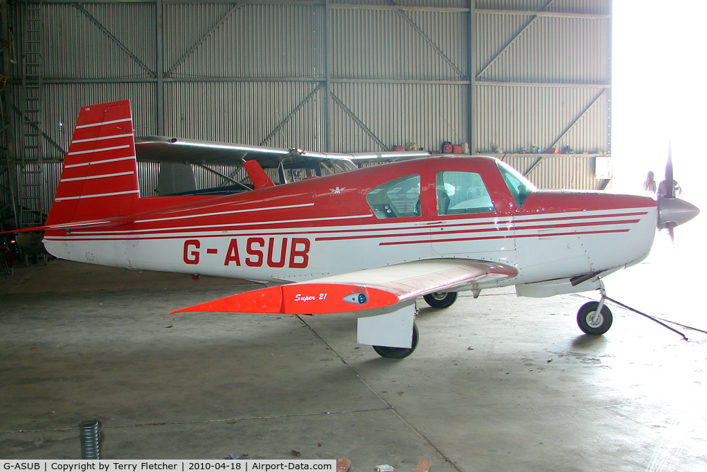 G-ASUB, 1964 Mooney M20E Super 21 C/N 397, 1964 Mooney Aircraft Corporation MOONEY M20E at North Cotes Airfield