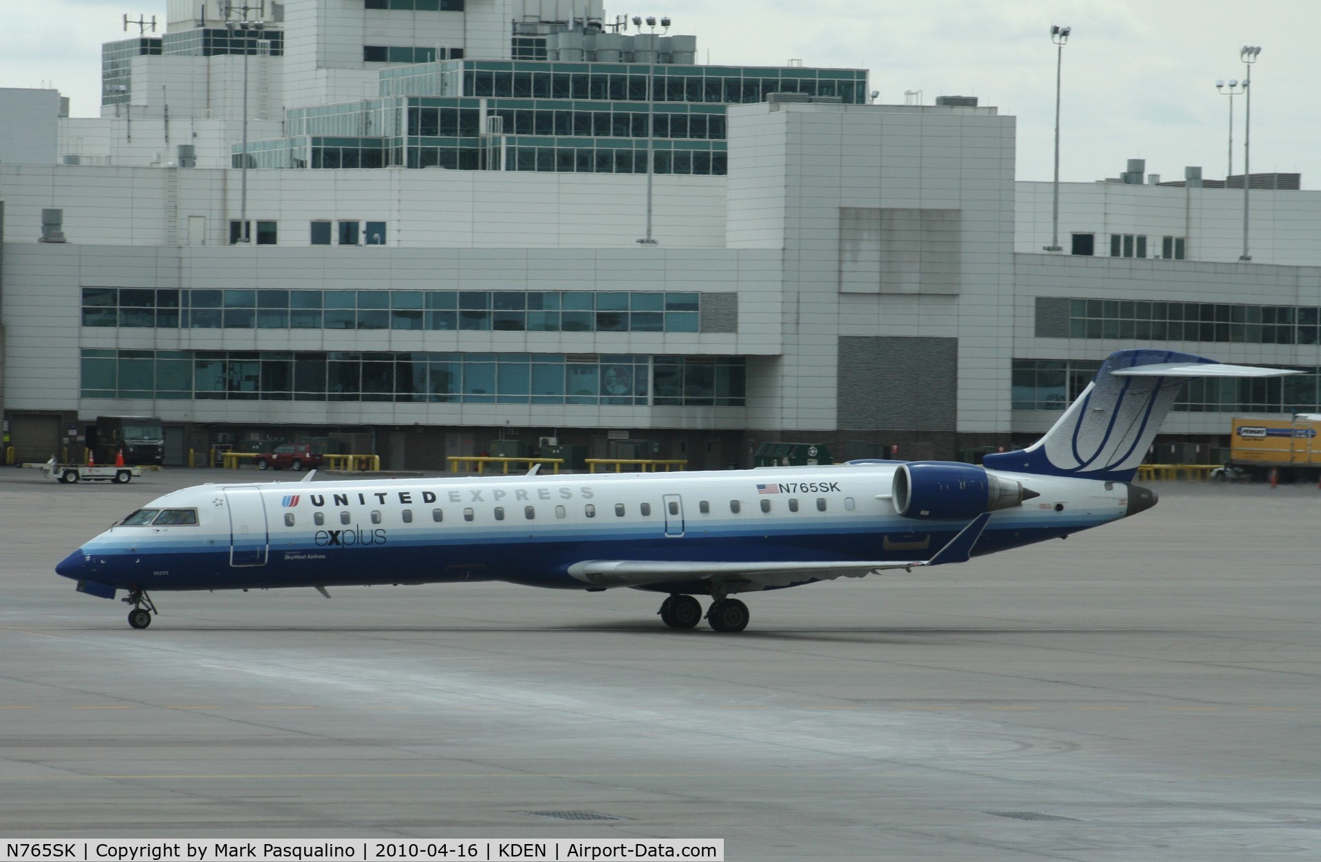 N765SK, 2005 Bombardier CRJ-702 (CL-600-2C10) Regional Jet C/N 10231, CL-600-2C10