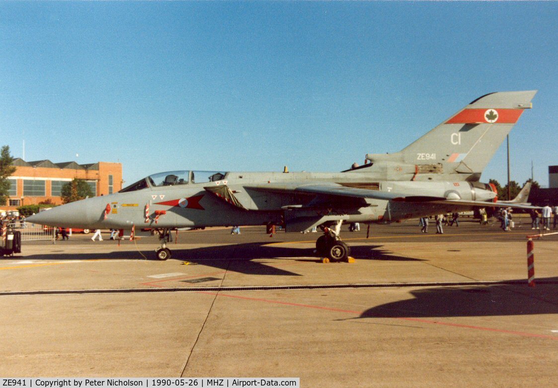 ZE941, 1989 Panavia Tornado F.3 C/N AT038/788/3369, Tornado F.3 of 5 Squadron based at RAF Coningsby on display at the 1990 RAF Mildenhall Air Fete.