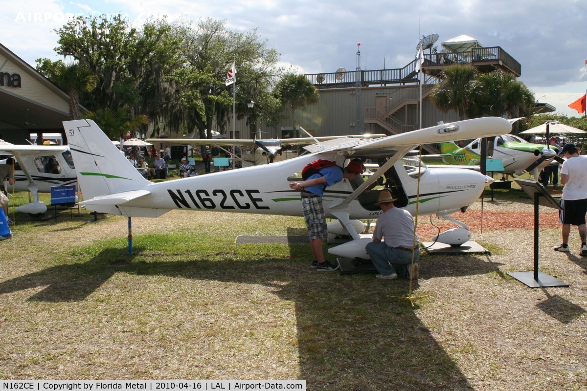 N162CE, 2008 Cessna 162 Skycatcher C/N 16200001, Cessna E162