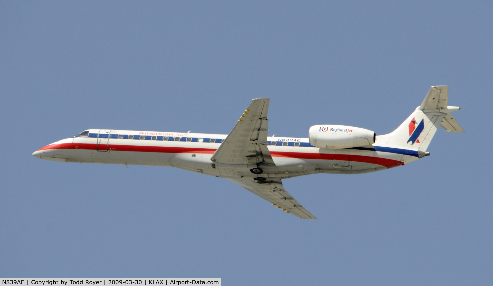 N839AE, 2002 Embraer ERJ-140LR (EMB-135KL) C/N 145653, Departing LAX