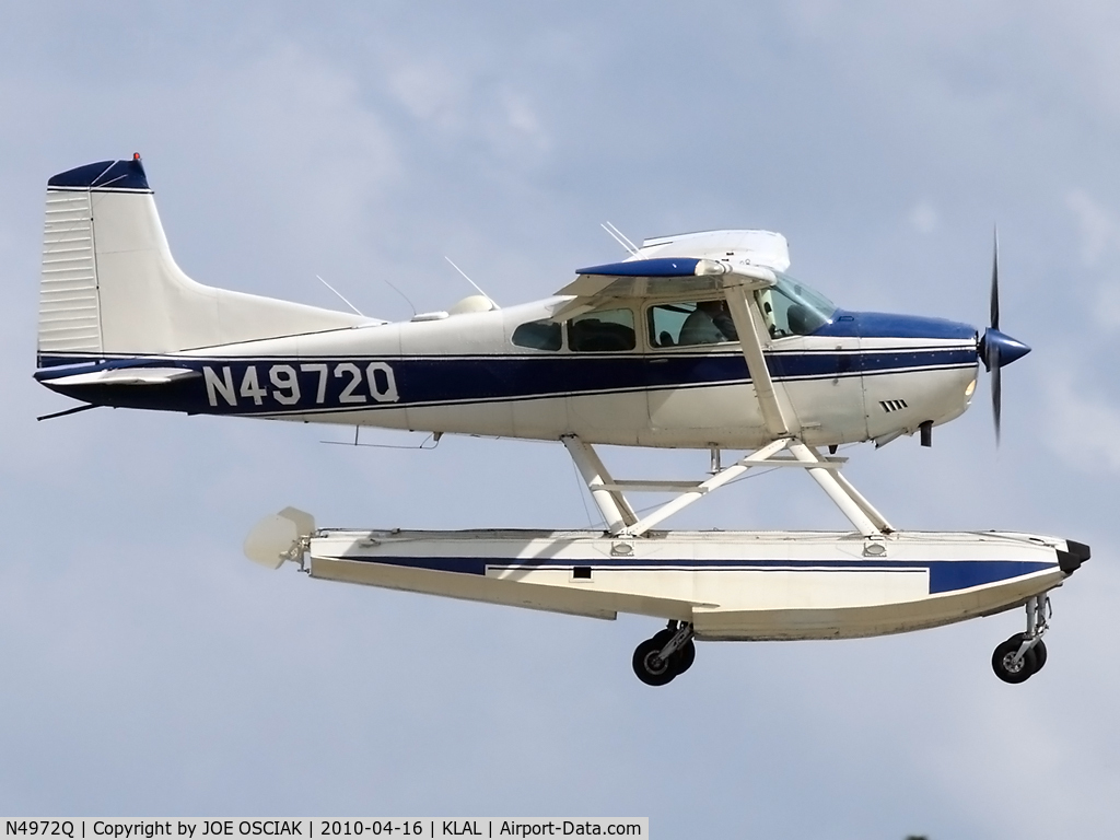 N4972Q, 1978 Cessna A185F Skywagon 185 C/N 18503591, At Lakeland