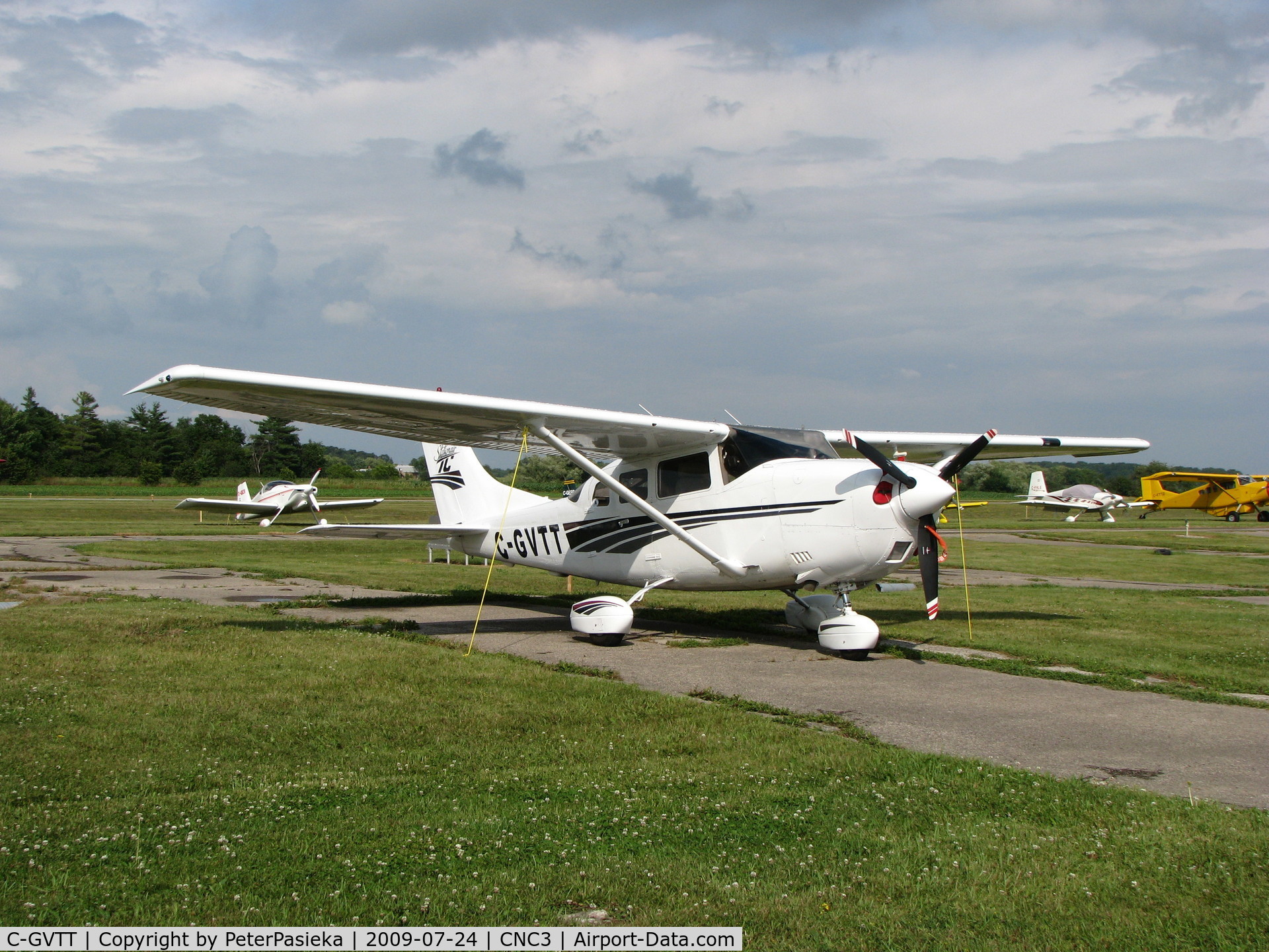 C-GVTT, 2000 Cessna T206H Turbo Stationair C/N T20608239, @ Brampton Airport