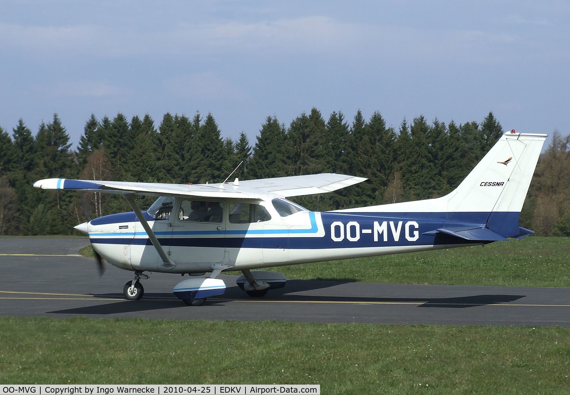 OO-MVG, 1974 Reims F172M Skyhawk Skyhawk C/N 1130, Cessna (Reims) F172M Skyhawk at Dahlemer Binz airfield