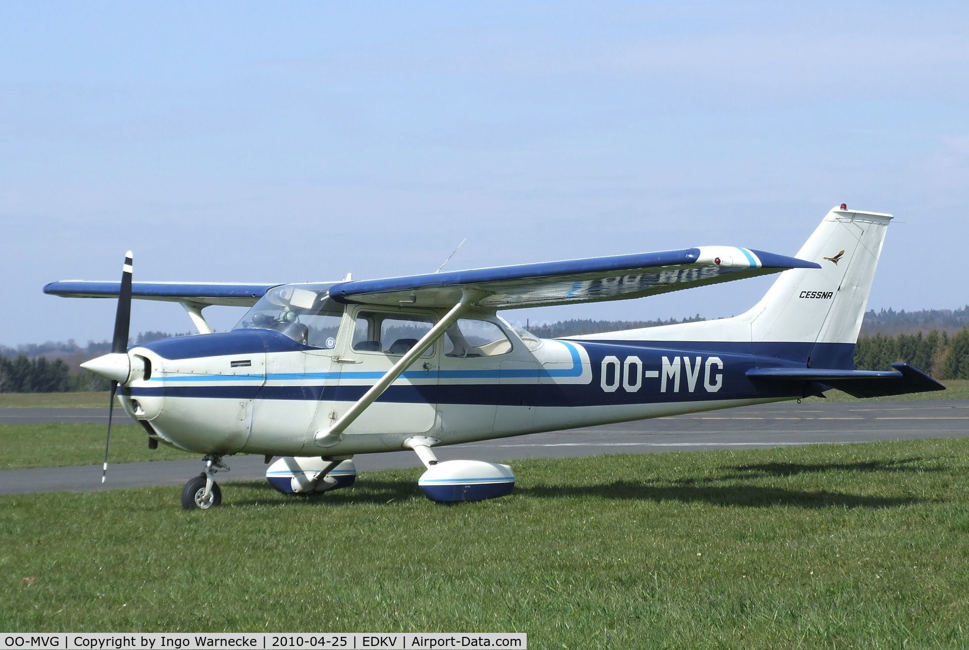 OO-MVG, 1974 Reims F172M Skyhawk Skyhawk C/N 1130, Cessna (Reims) F172M Skyhawk at Dahlemer Binz airfield