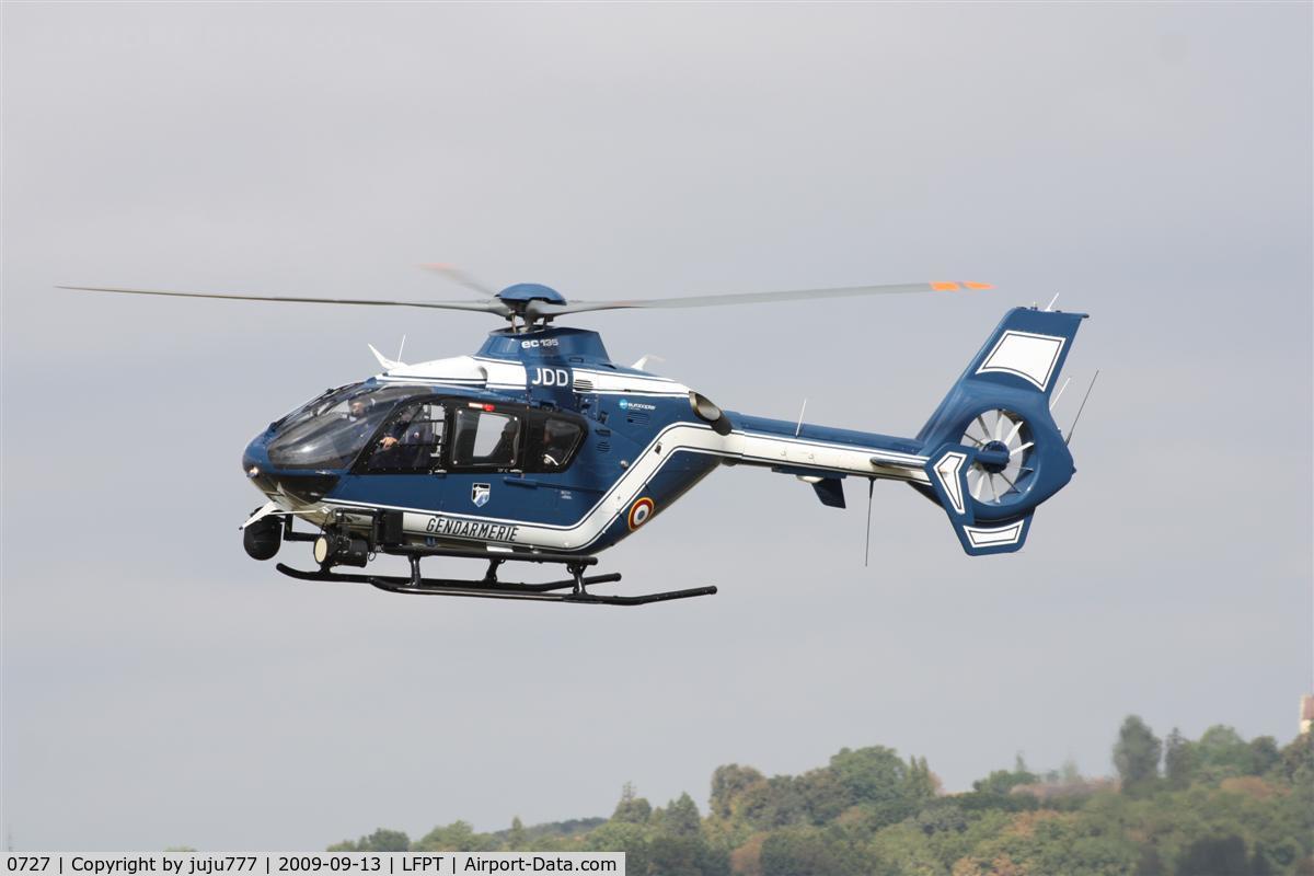 0727, 2009 Eurocopter EC-135T-2 C/N 0727, on display at Pontoise