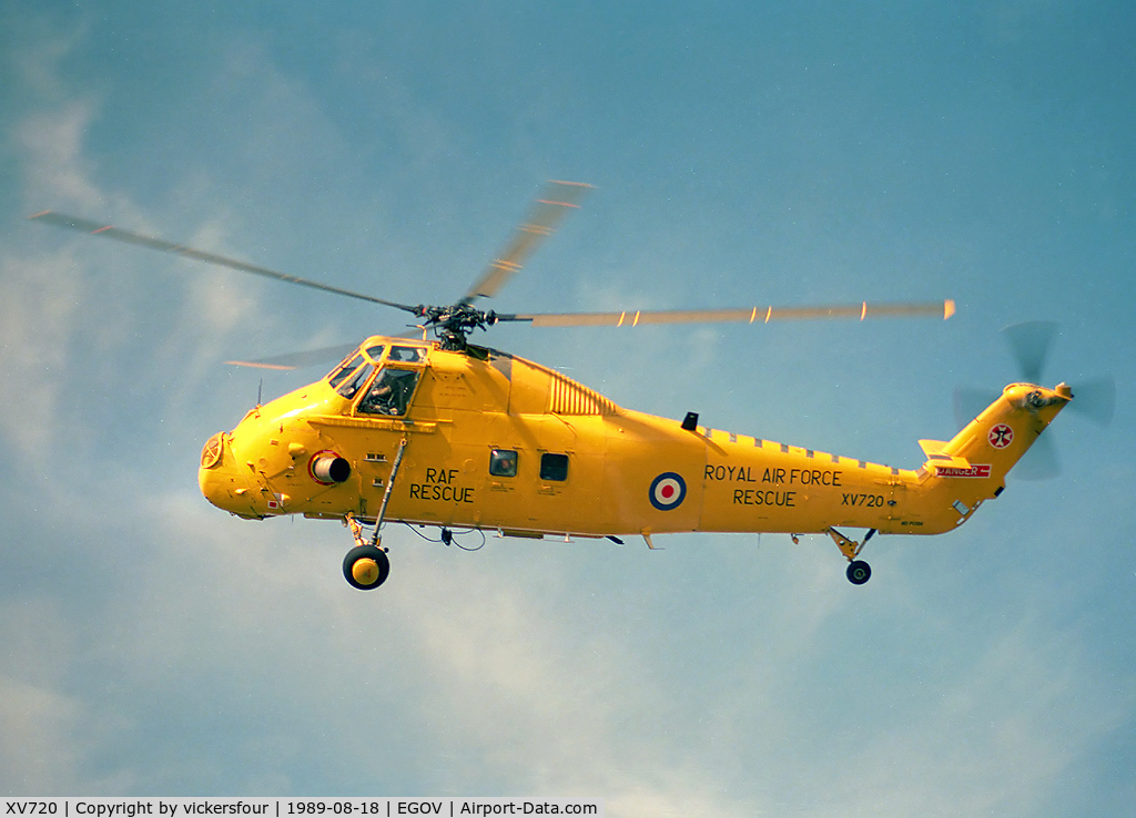 XV720, Westland Wessex HC.2 C/N WA615, Royal Air Force. Operated by 22 Squadron.