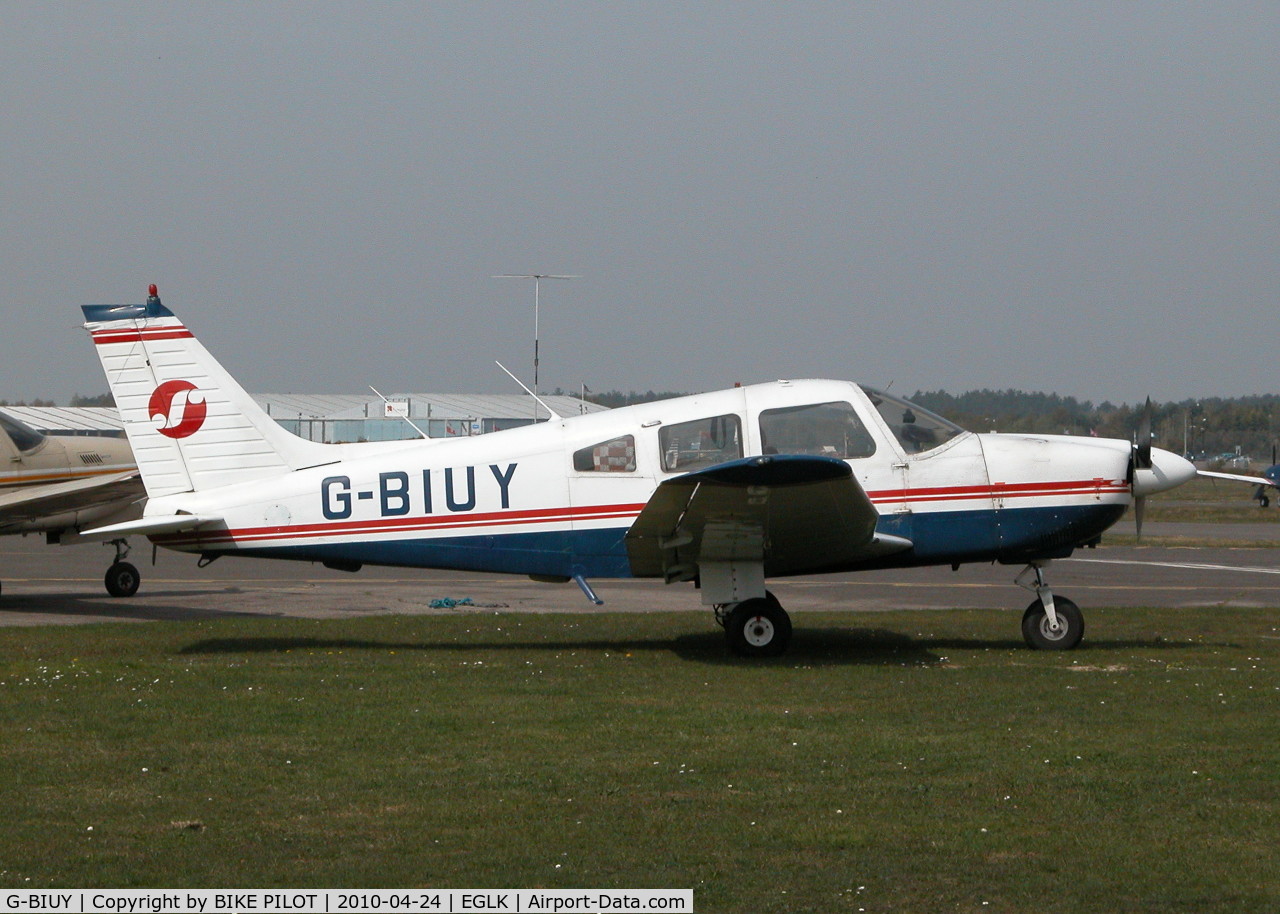 G-BIUY, 1981 Piper PA-28-181 Cherokee Archer II C/N 28-8190133, VISITOR FROM SHOREHAM