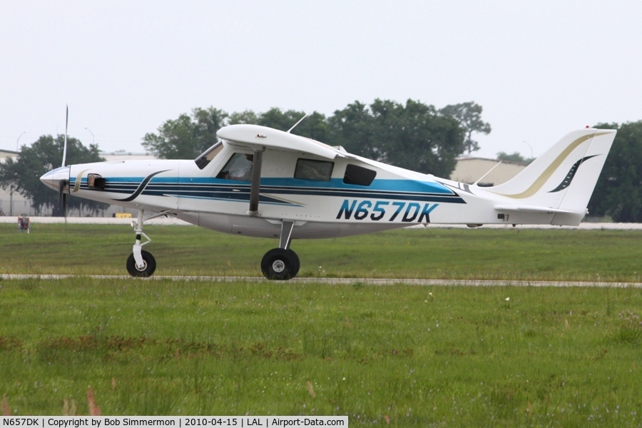 N657DK, 1999 Aerocomp Comp Air 10 C/N 038, Arriving at Lakeland, FL during Sun N Fun 2010.