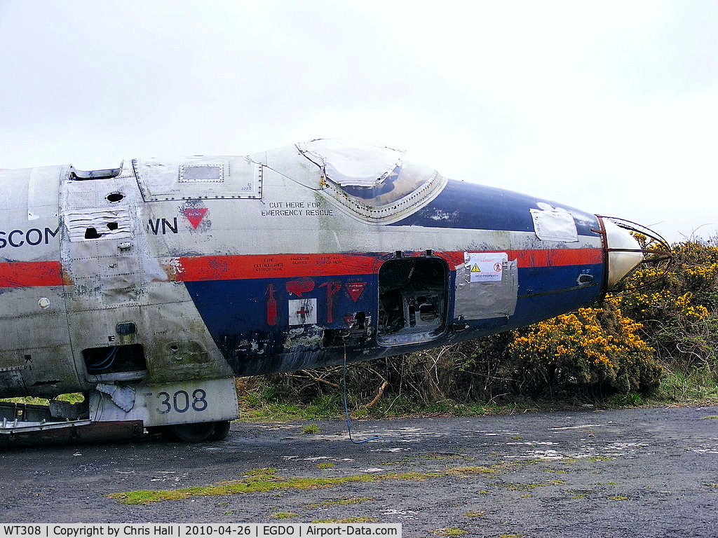 WT308, English Electric Canberra B(I).6 C/N EEP71430, ex Royal Aircraft Establishment Canberra B(I)6 at the Royal Naval School of Fire Fighting