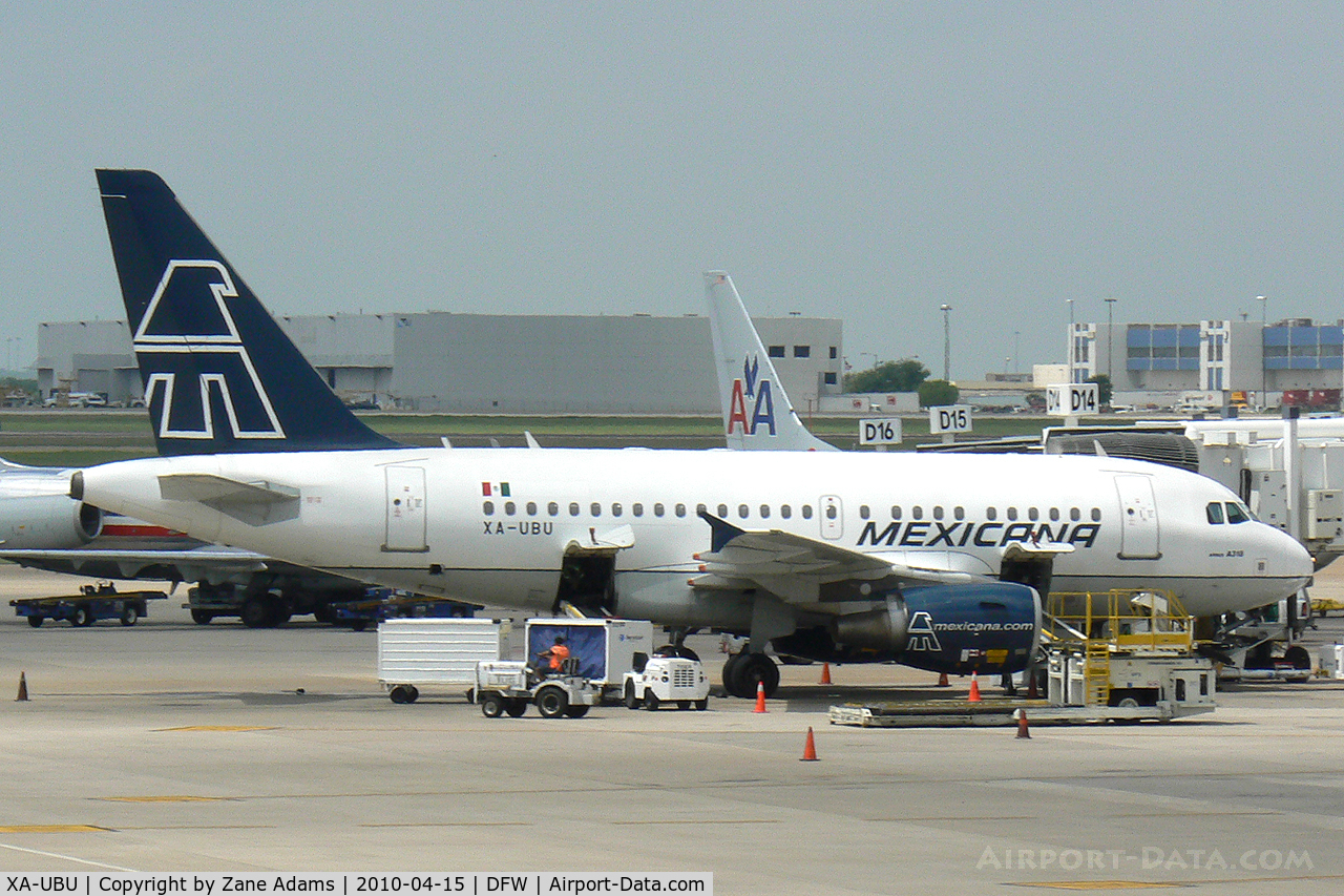 XA-UBU, 2005 Airbus A318-111 C/N 2377, Mexicana Airlines at the gate - DFW Airport