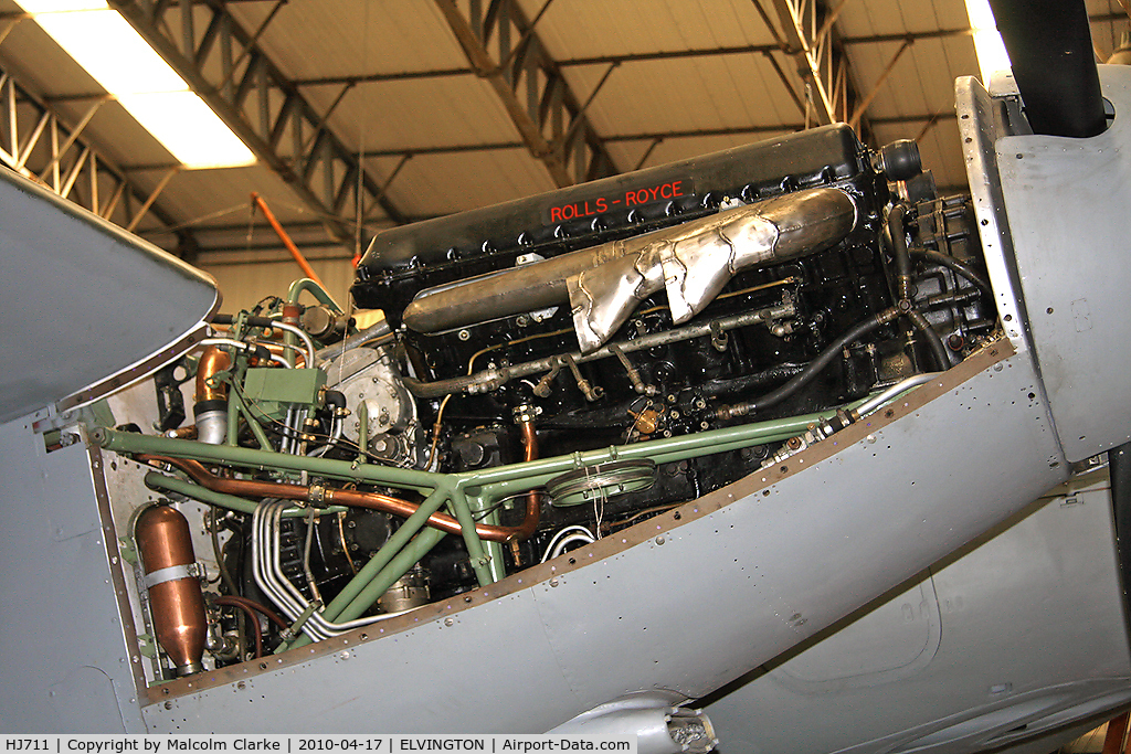 HJ711, 1943 De Havilland DH-98 Mosquito NF.11 C/N HJ711, De Havilland DH-98 Mosquito NF11 at The Yorkshire Air Museum, Elvington, UK in 2010. A view of one of the two Rolls Royce Merlin engines.