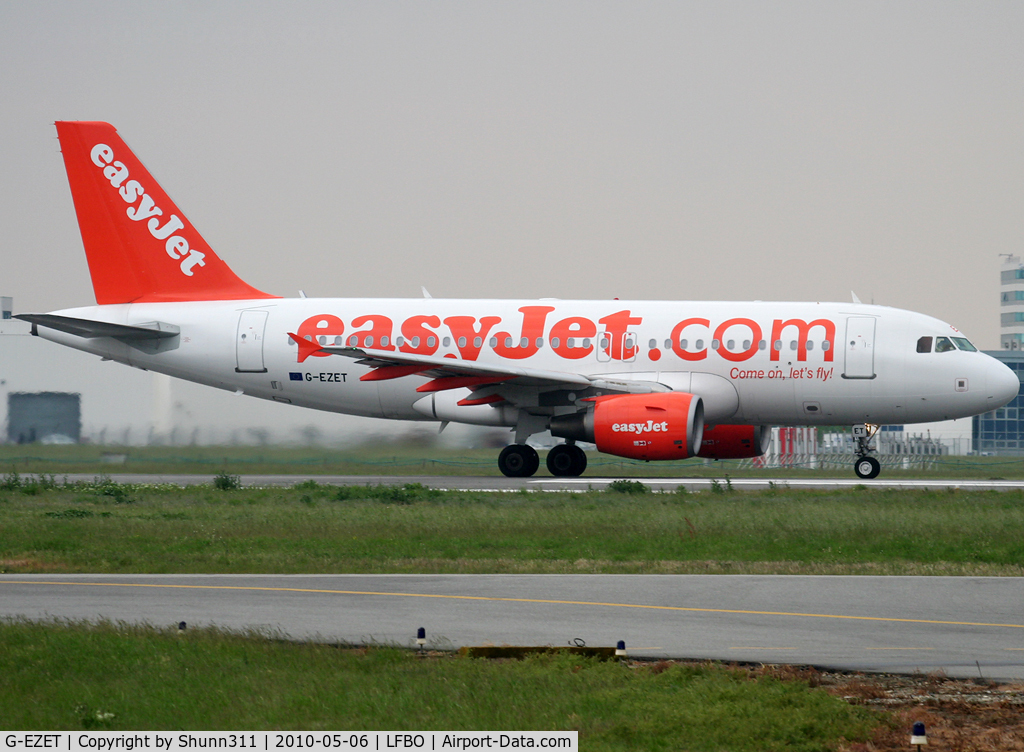 G-EZET, 2004 Airbus A319-111 C/N 2271, Now with 'Come on, let's fly' titles...