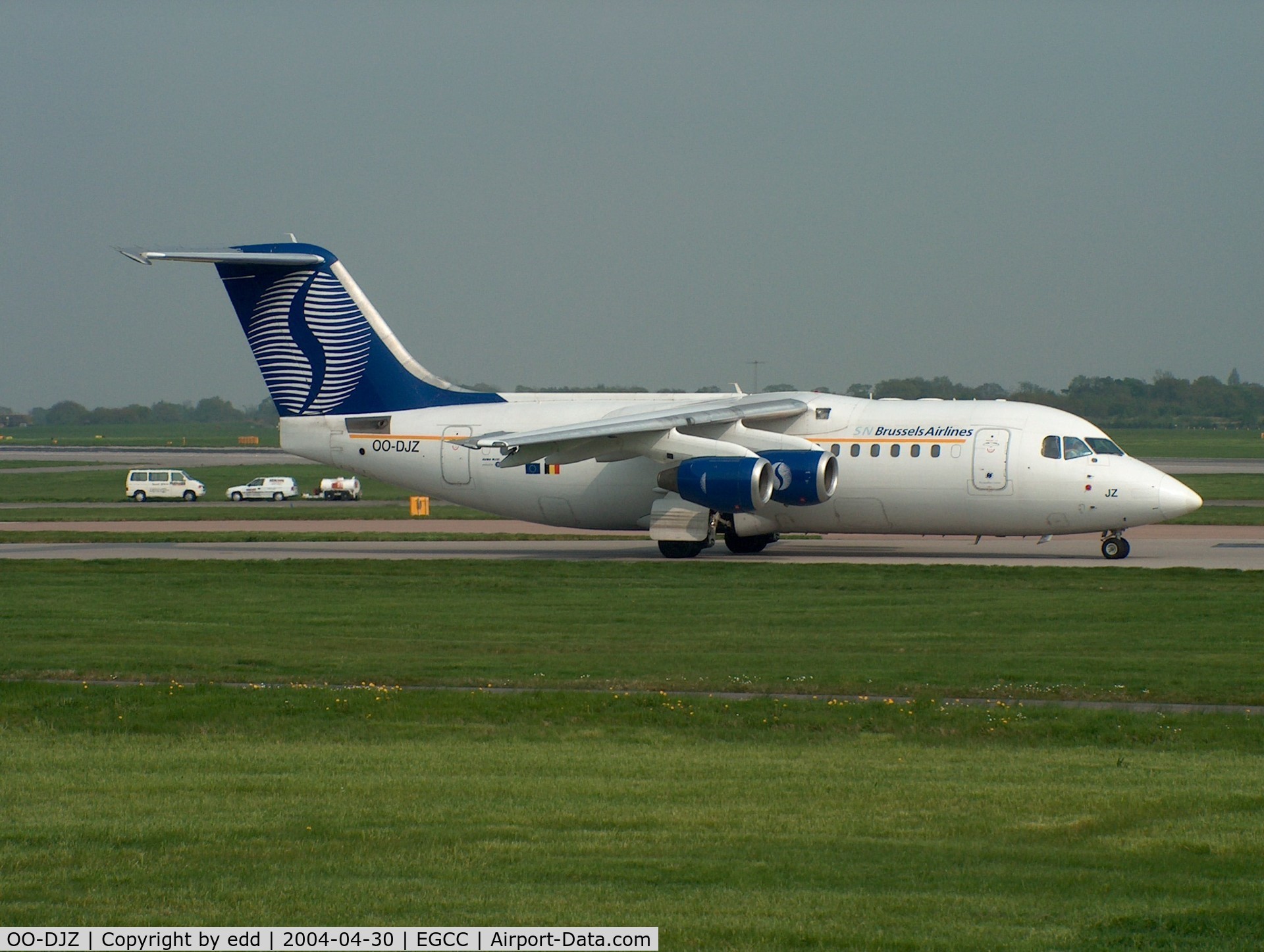 OO-DJZ, 1997 British Aerospace Avro 146-RJ85 C/N E.2305, In SnBrussels colours