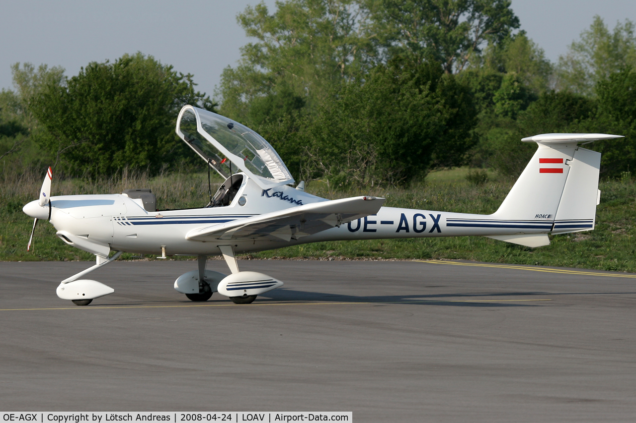 OE-AGX, HOAC DV-20 Katana C/N 20047, fresh air for the cockpit