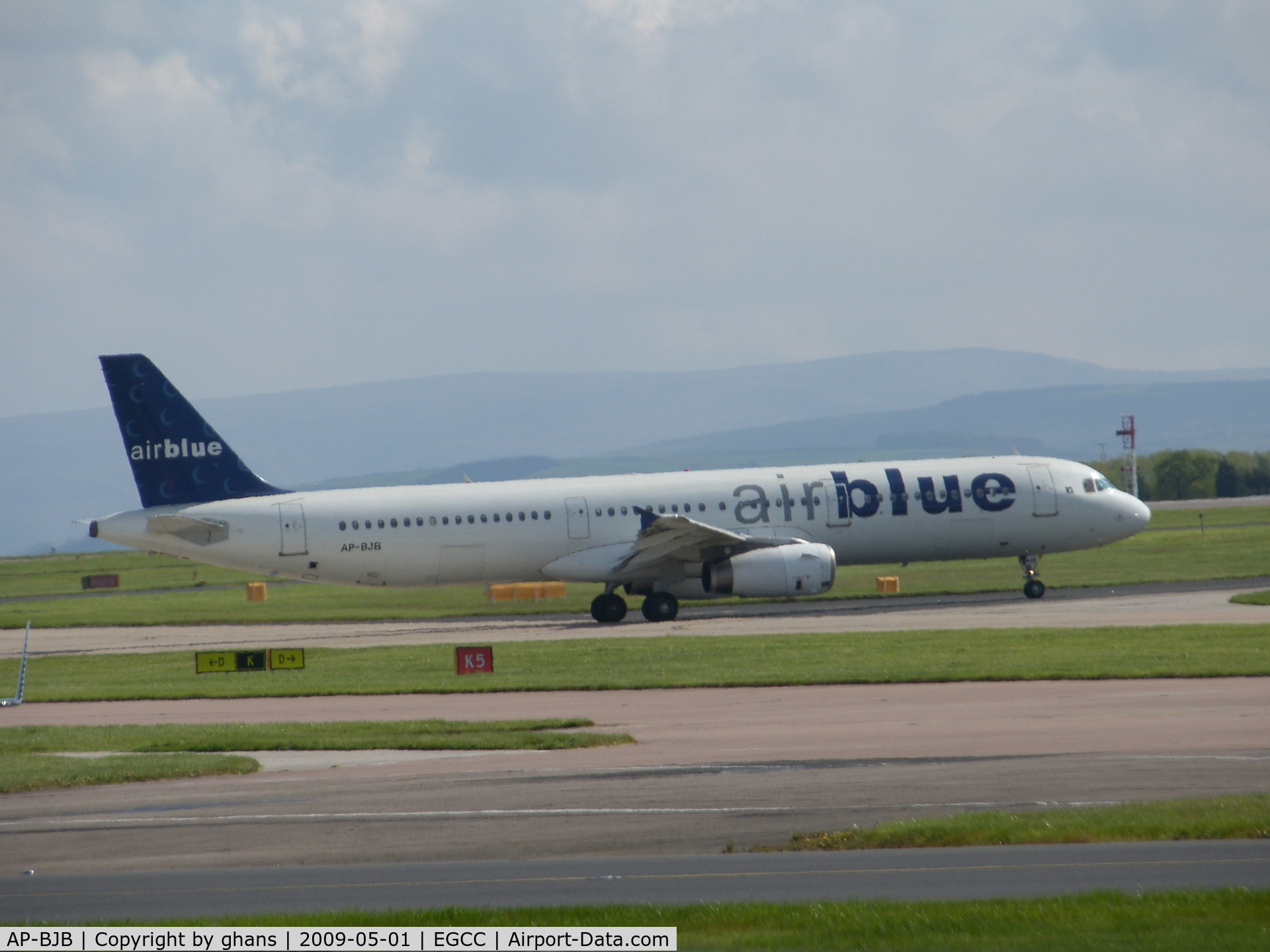 AP-BJB, 2000 Airbus A321-231 C/N 1218, A copy of jetBlue ? ?