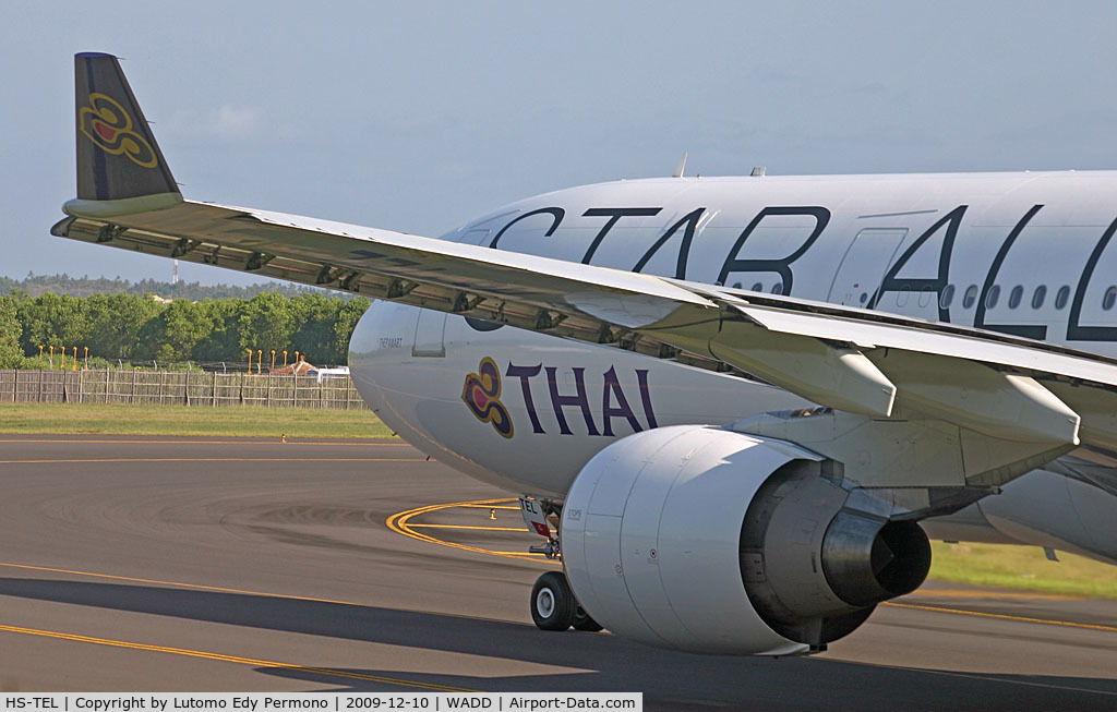 HS-TEL, 1998 Airbus A330-322 C/N 231, Thai Airlines