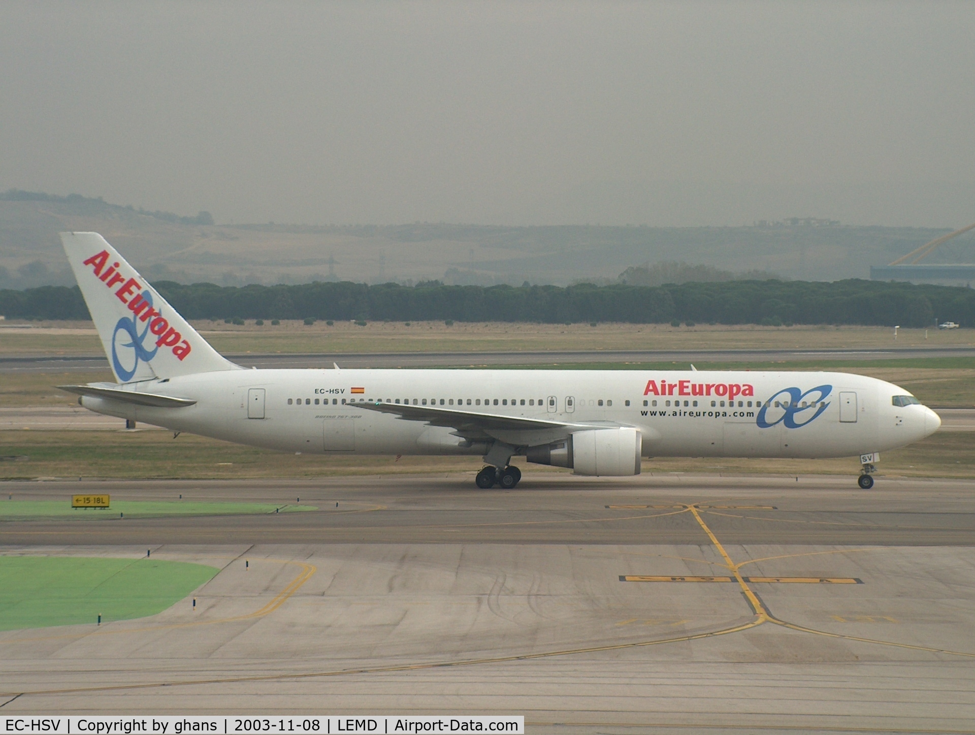 EC-HSV, 2001 Boeing 767-3Q8/ER C/N 29387, Just arrived at Madrid