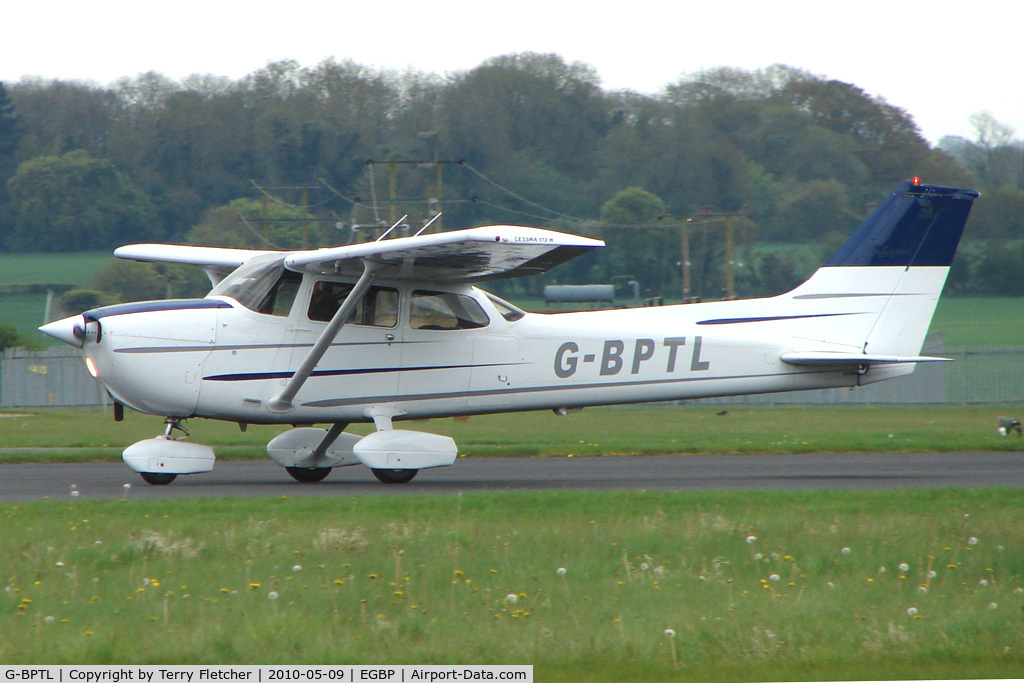 G-BPTL, 1977 Cessna 172N C/N 172-68652, 1977 Cessna CESSNA 172N at the Great Vintage Flying Weekend at Kemble