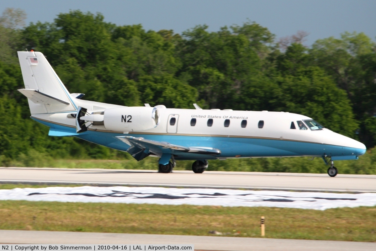 N2, Cessna 560XL Citation Excel C/N 560-5333, Arriving at Lakeland, FL during Sun N Fun 2010.