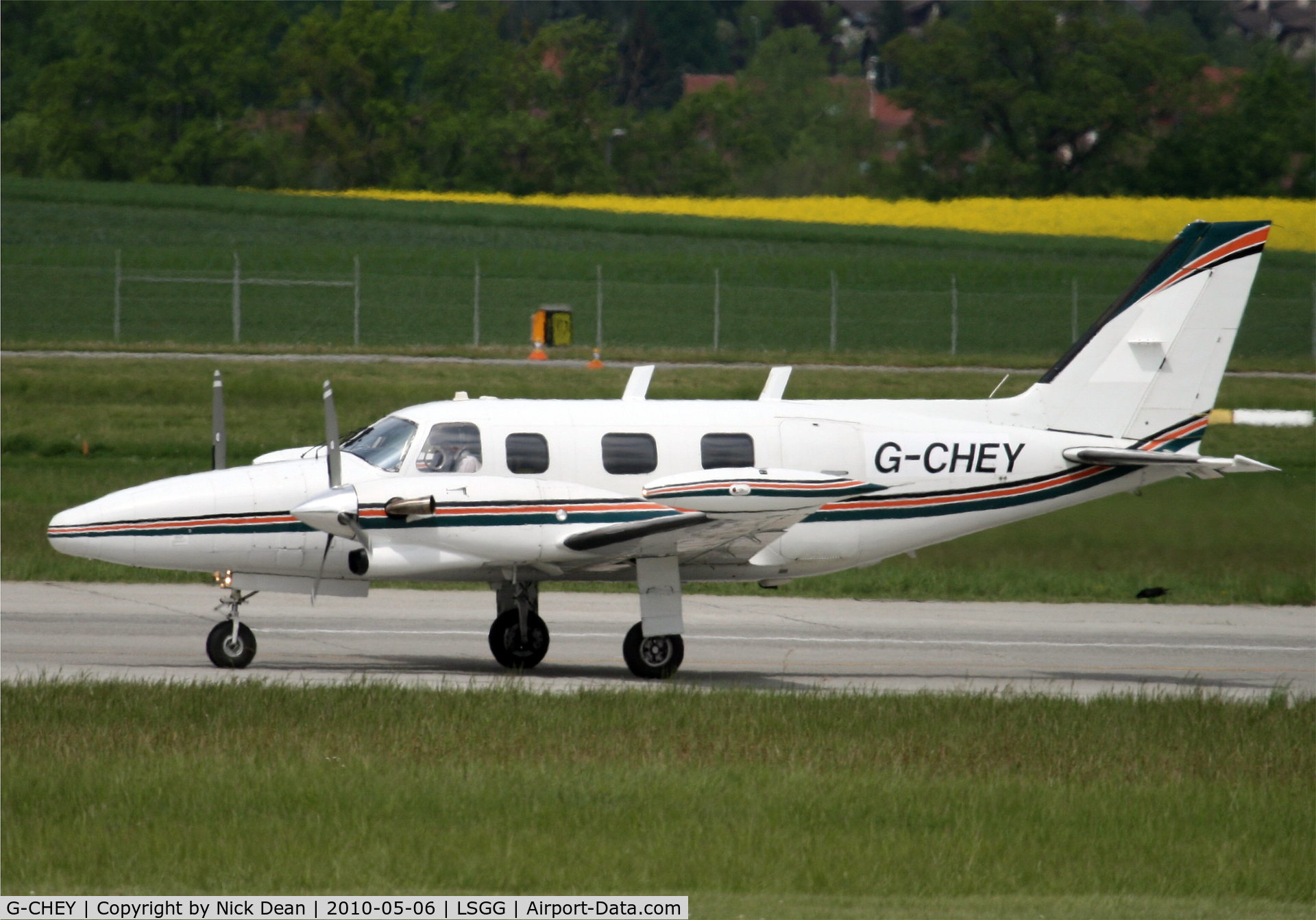 G-CHEY, 1981 Piper PA-31T2-620 Cheyenne IIXL C/N 31T-8166033, LSGG