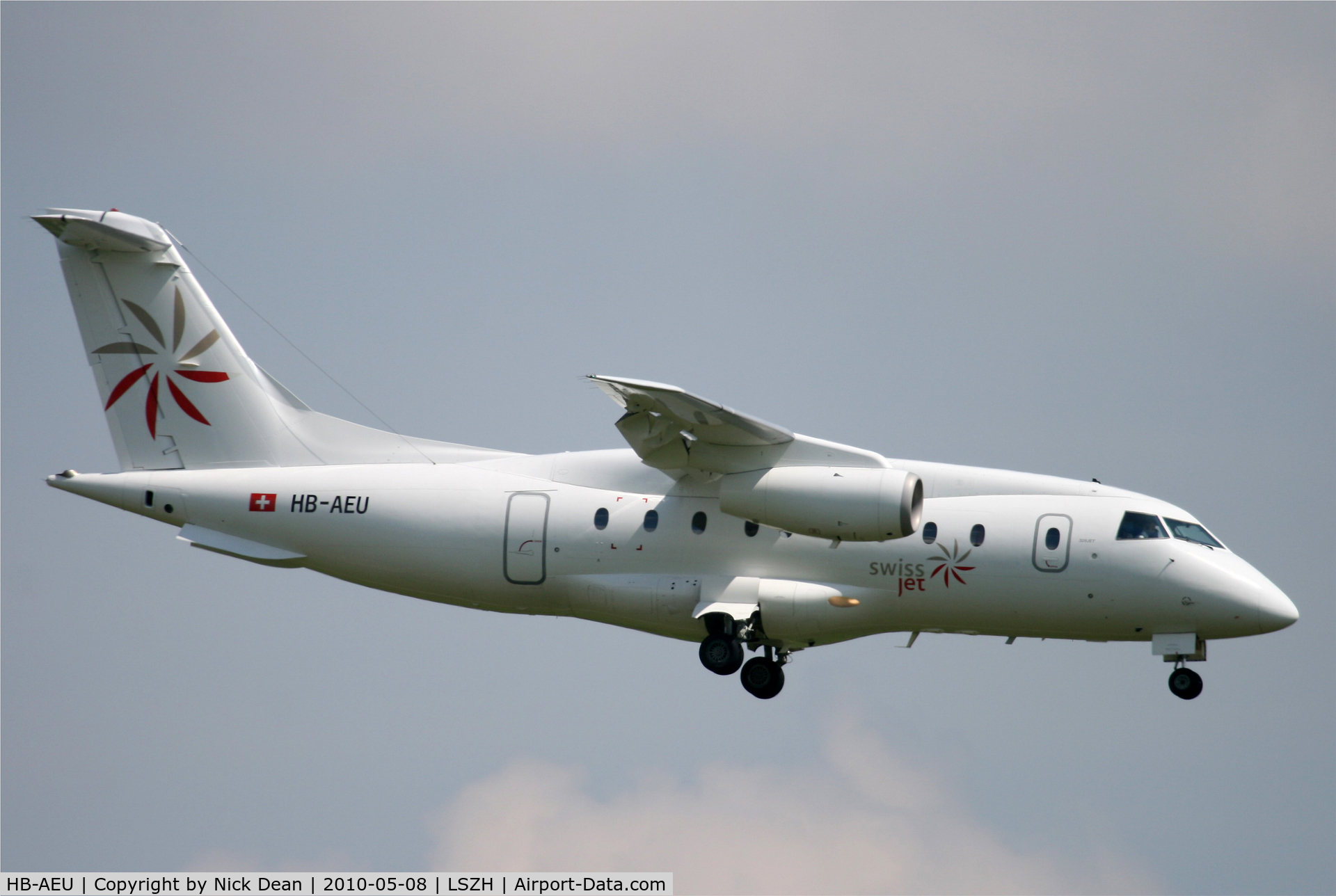 HB-AEU, 2002 Fairchild Dornier 328-300 328JET C/N 3199, LSZH