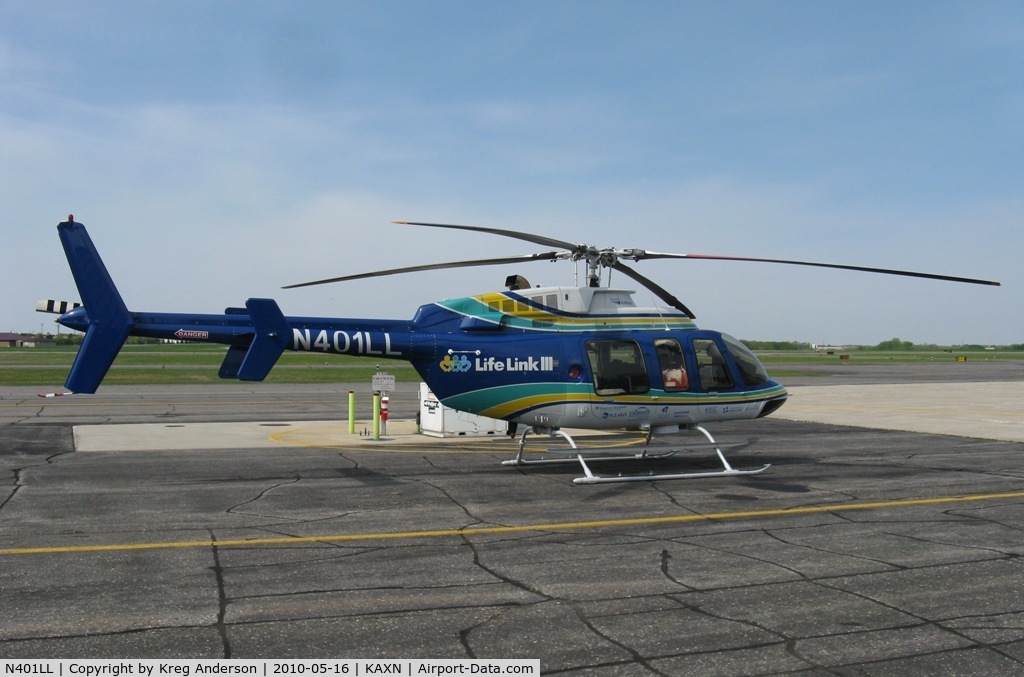 N401LL, 1997 Bell 407 C/N 53208, N401LL from LifeLink at the fuel pump.