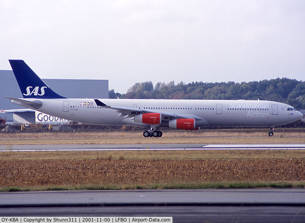 OY-KBA, 2001 Airbus A340-313X C/N 435, Delivery day...