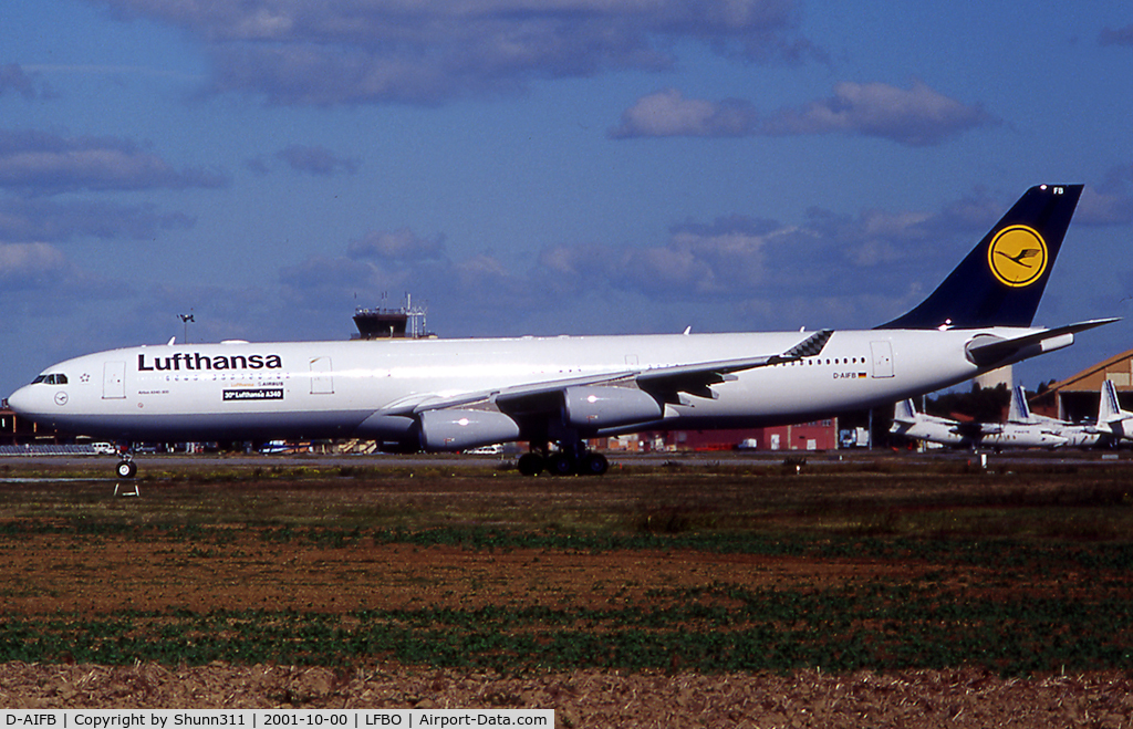 D-AIFB, 2000 Airbus A340-313X C/N 355, Delivery day with additional patch for the 30th A340 for Lufthansa delivered