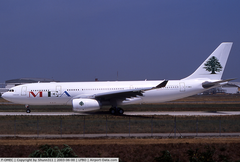 F-OMEC, 2003 Airbus A330-243 C/N 532, Delivery day...