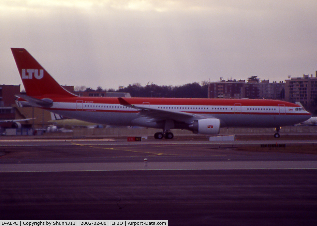 D-ALPC, 2002 Airbus A330-223 C/N 444, Delivery day...