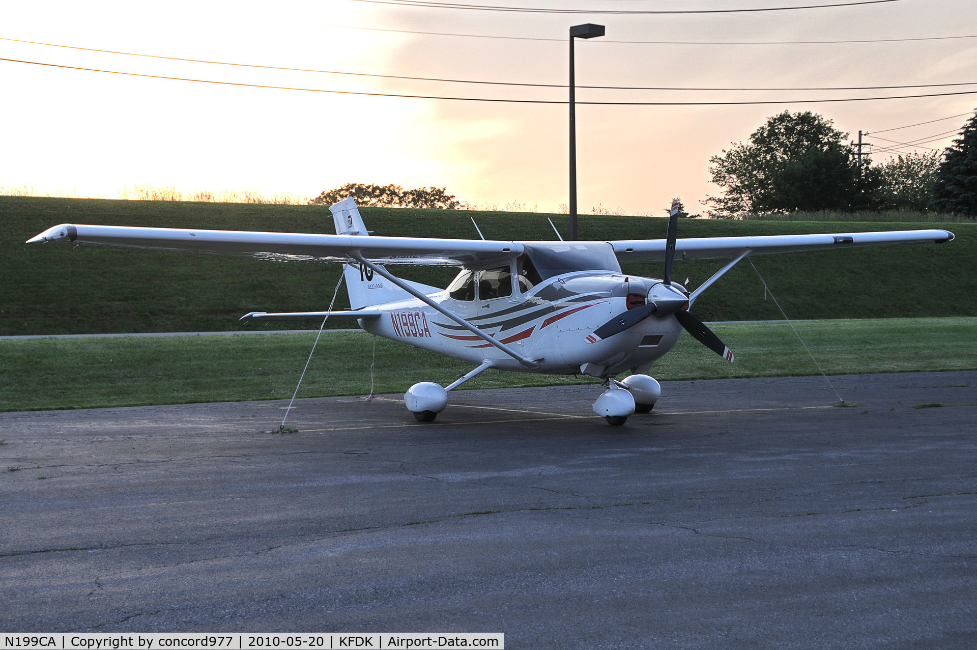 N199CA, 2005 Cessna 182T Skylane C/N 18281548, Seen at KFDK on 5/20/2010.