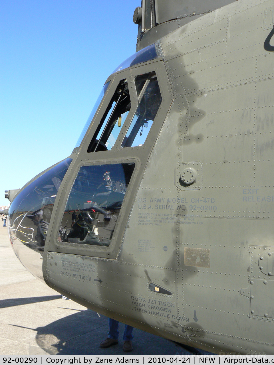 92-00290, 1963 Boeing Vertol CH-47D Chinook C/N M.3431, At the 2010 NAS JRB Fort Worth Airshow