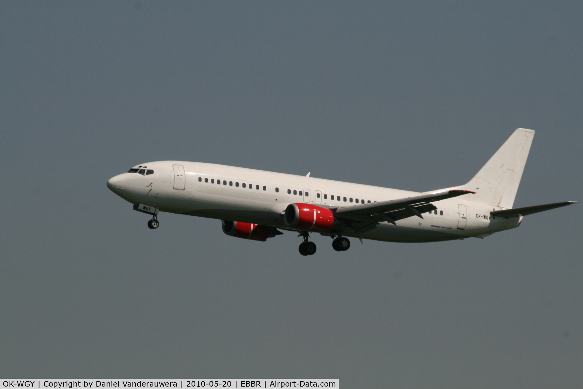 OK-WGY, 1991 Boeing 737-436 C/N 25839, Arrival of flight OK630 to RWY 25L