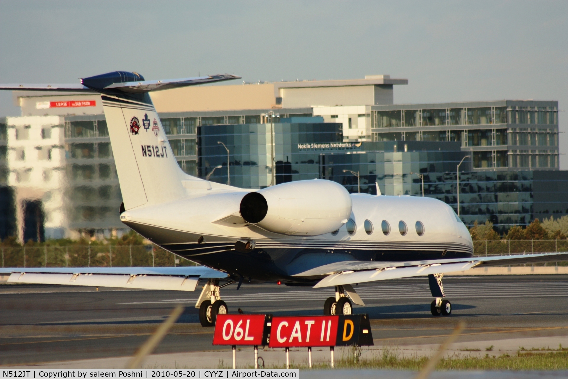 N512JT, 2004 Gulfstream Aerospace GIV-X (G450) C/N 4005, Maple Leaf Sports and Entertainment Executive Jet