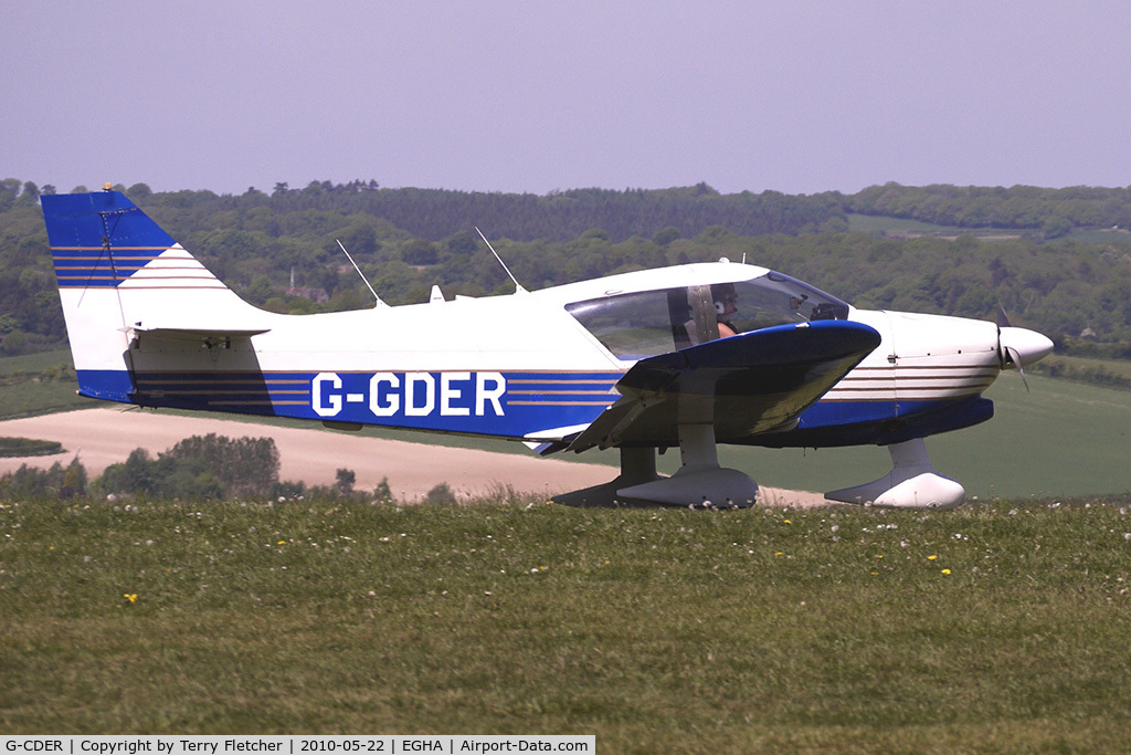 G-CDER, 1981 Piper PA-28-161 Cherokee Warrior II C/N 28-8116222, at Compton Abbas on 2010 French Connection Fly-In Day