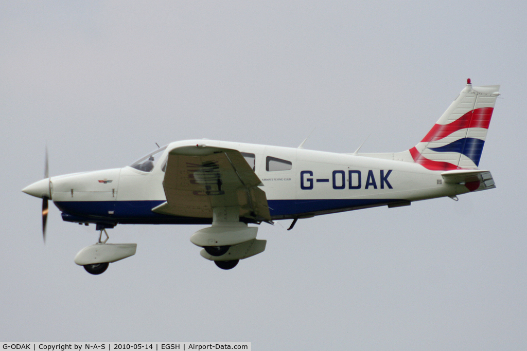 G-ODAK, 1979 Piper PA-28-236 Dakota C/N 28-7911162, Arriving 27
