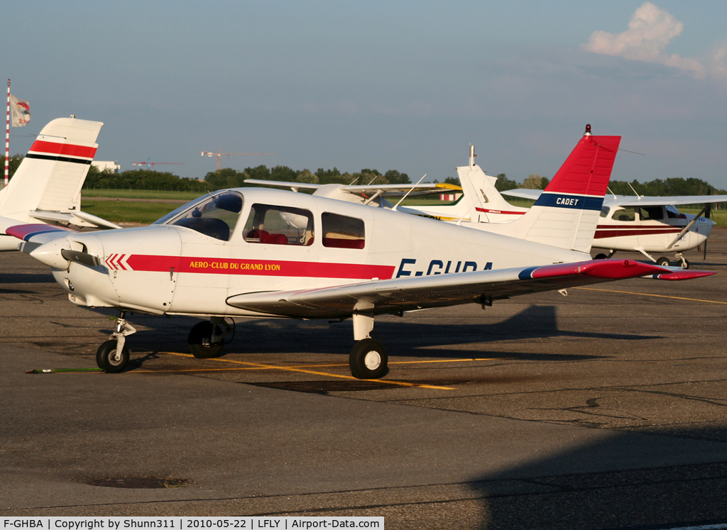 F-GHBA, Piper PA-28-161 Cadet C/N 28-41162, Parked at the General Aviation...