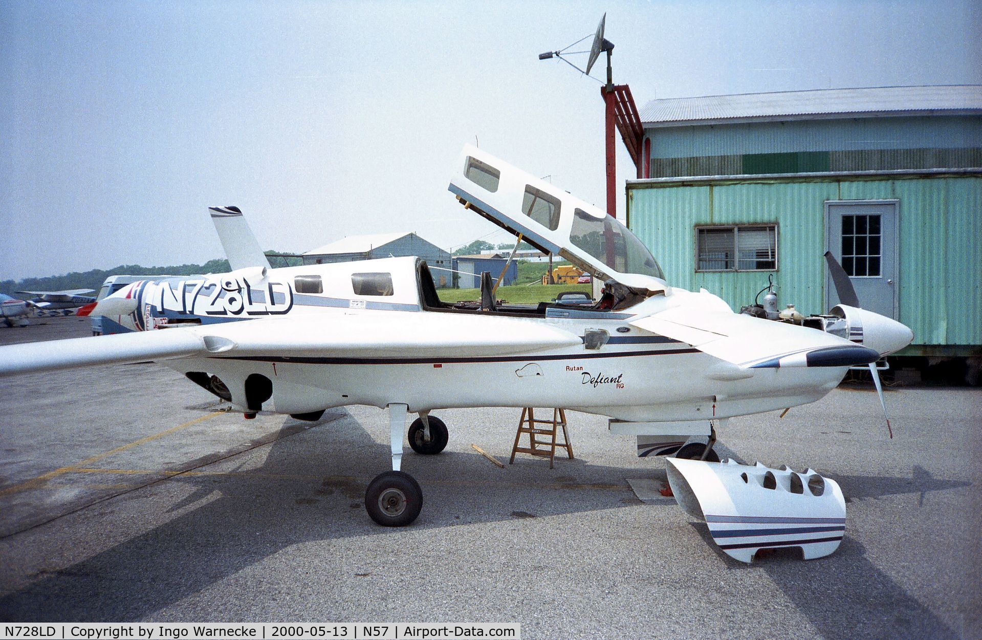 N728LD, 1999 Rutan Defiant C/N 106, Rutan (Stevens) Defiant RG at New Garden Airport, Toughkenamon PA