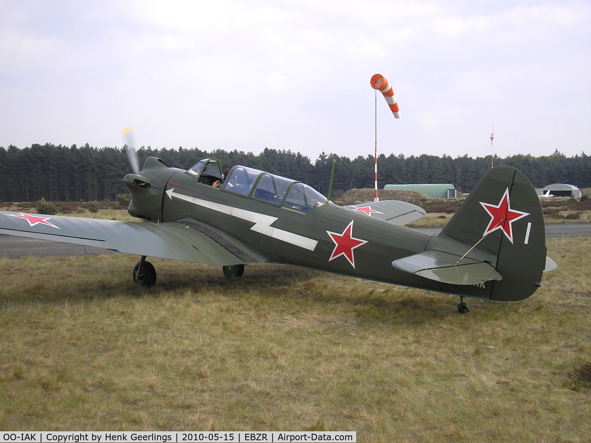 OO-IAK, 1956 Yakovlev Yak-18 C/N 1332019, Chipmunk & Cirrus Meet , May 2010