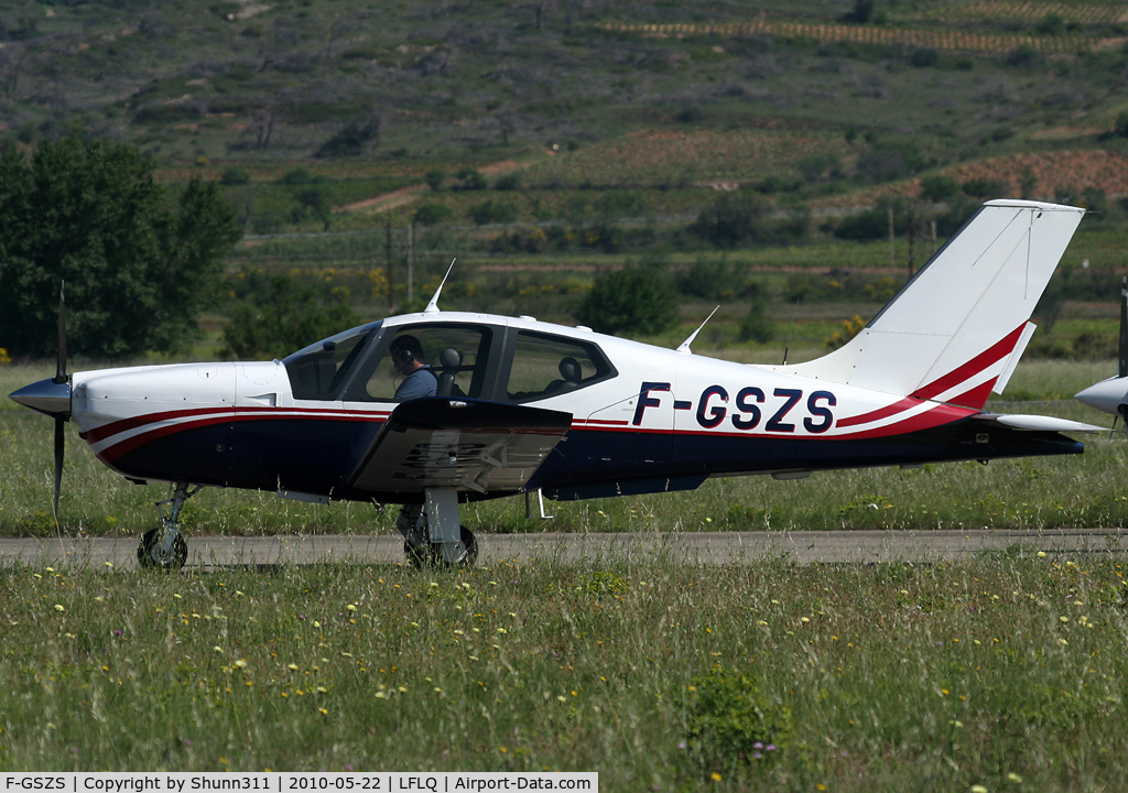 F-GSZS, Socata TB-20 C/N 2138, Ready for a new light flight...