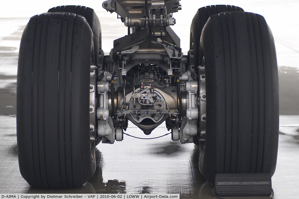 D-AIMA, 2010 Airbus A380-841 C/N 038, Lufthansa Airbus A380