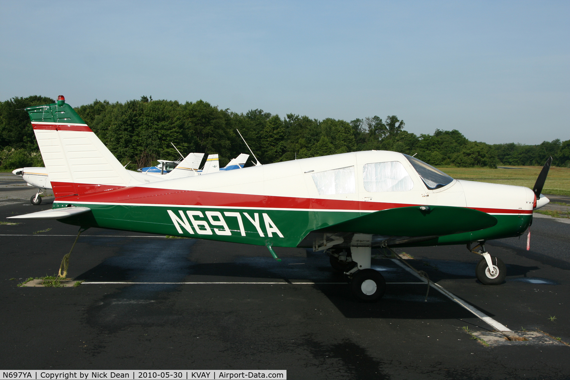 N697YA, 1971 Piper PA-28-140 C/N 28-7125636, KVAY
