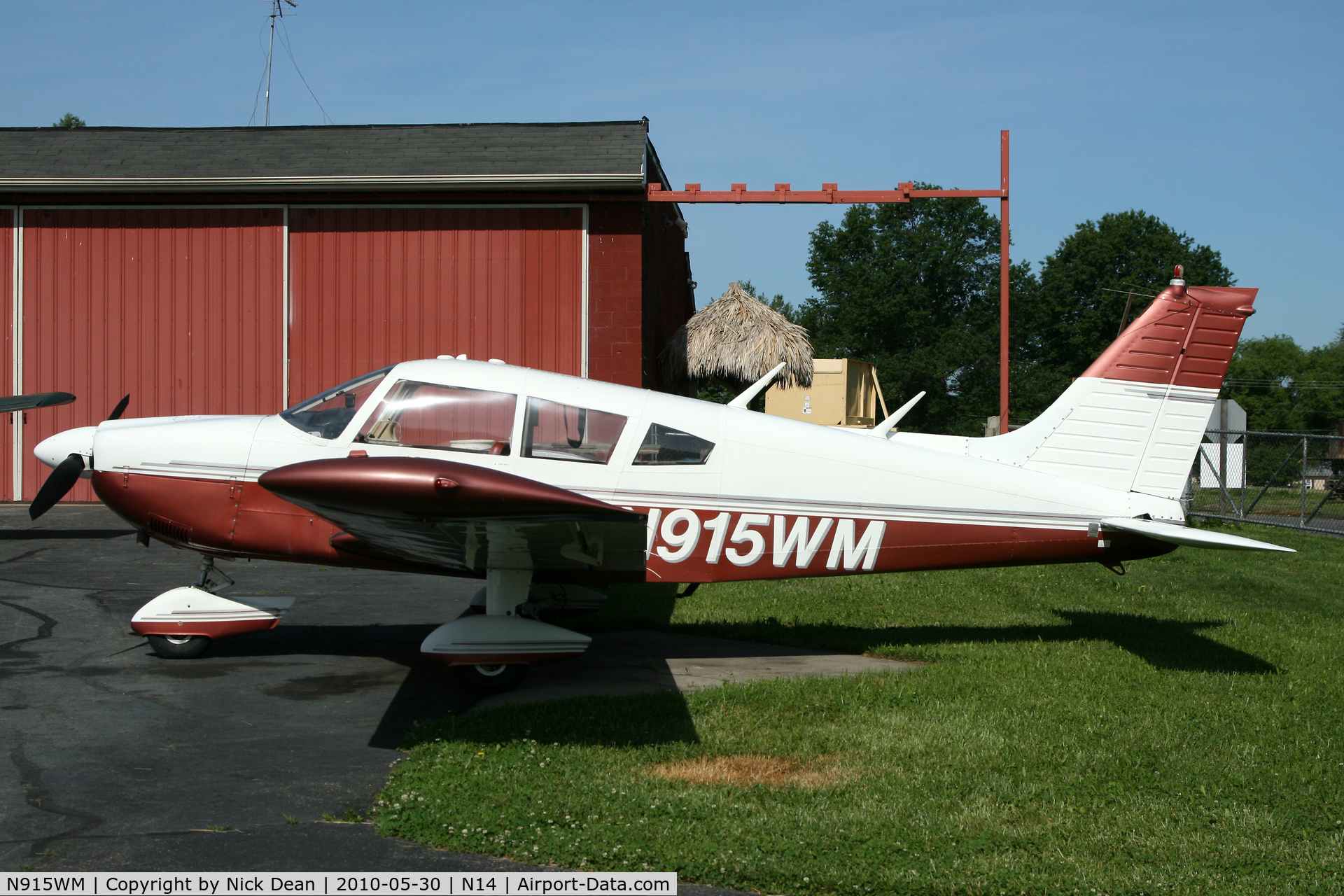 N915WM, 1976 Piper PA-28-235 Cherokee C/N 28-7310107, N14